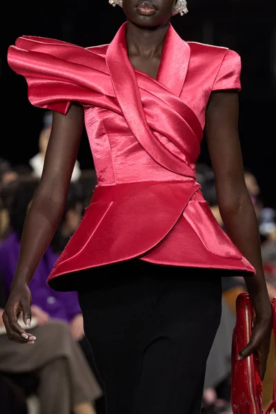 Look 65